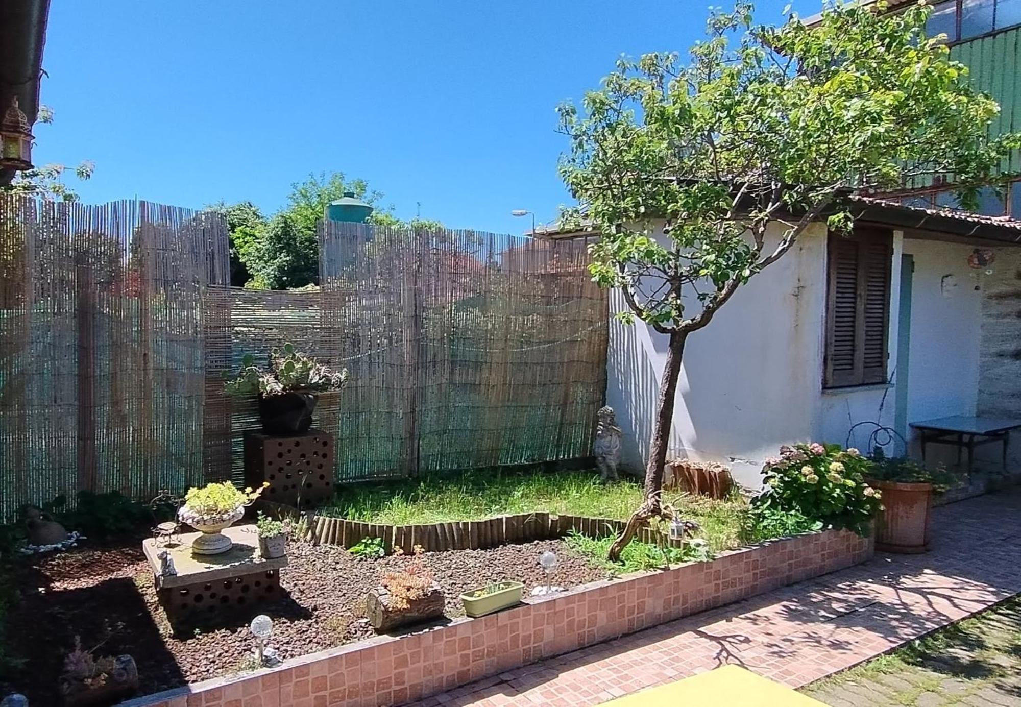 Shanti Ca' Casa Indipendente Con Giardino Lacchiarella Exterior foto